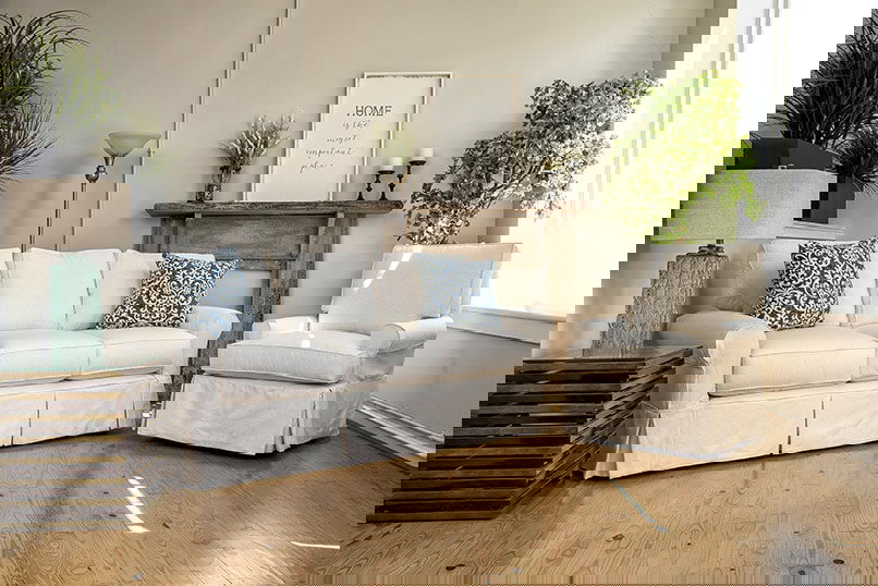 Four Seasons 725S ALEXANDRIA 3 SEAT SOFA