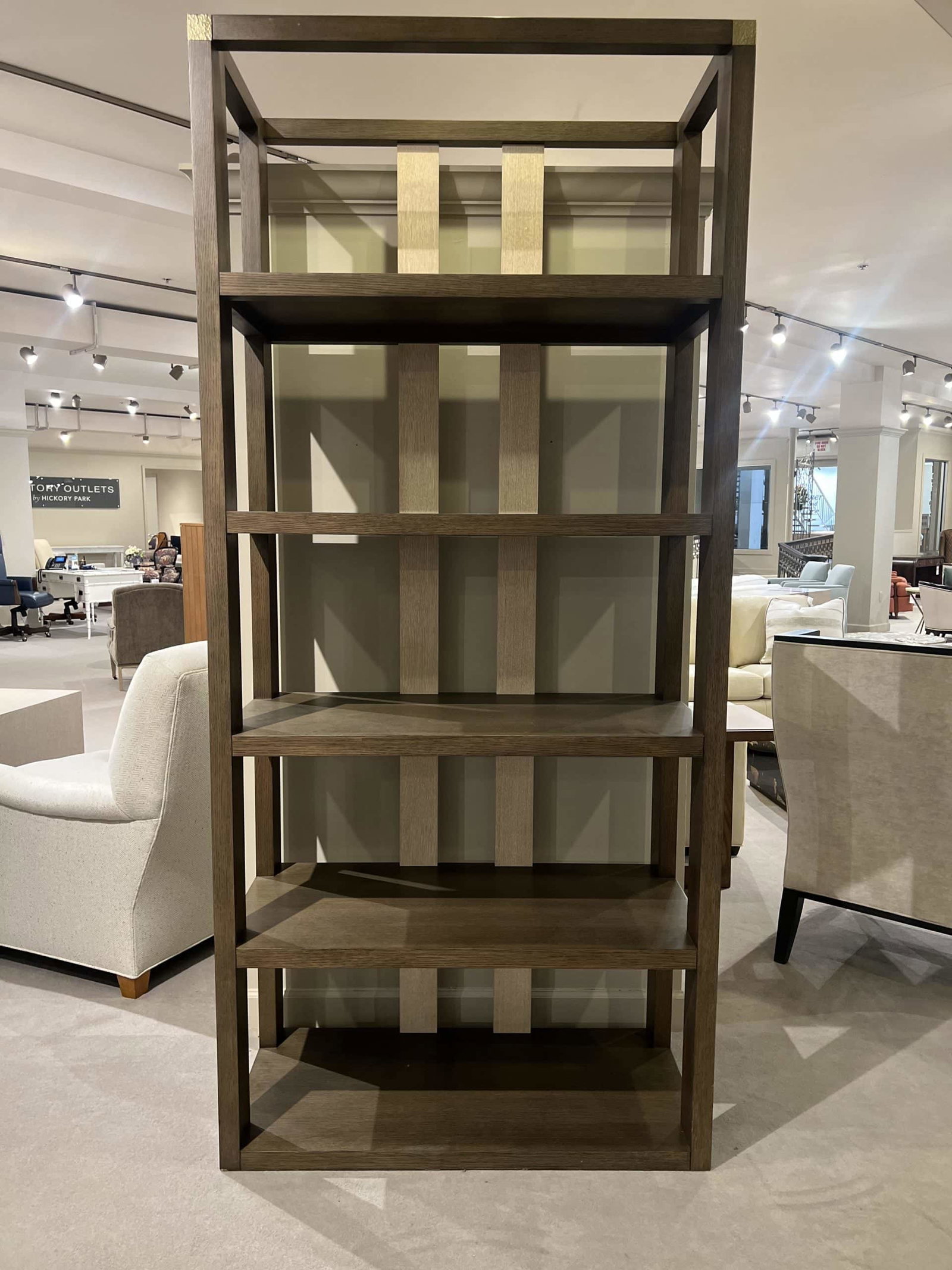 Century B31-775/100 Carino Etagere Cocoa