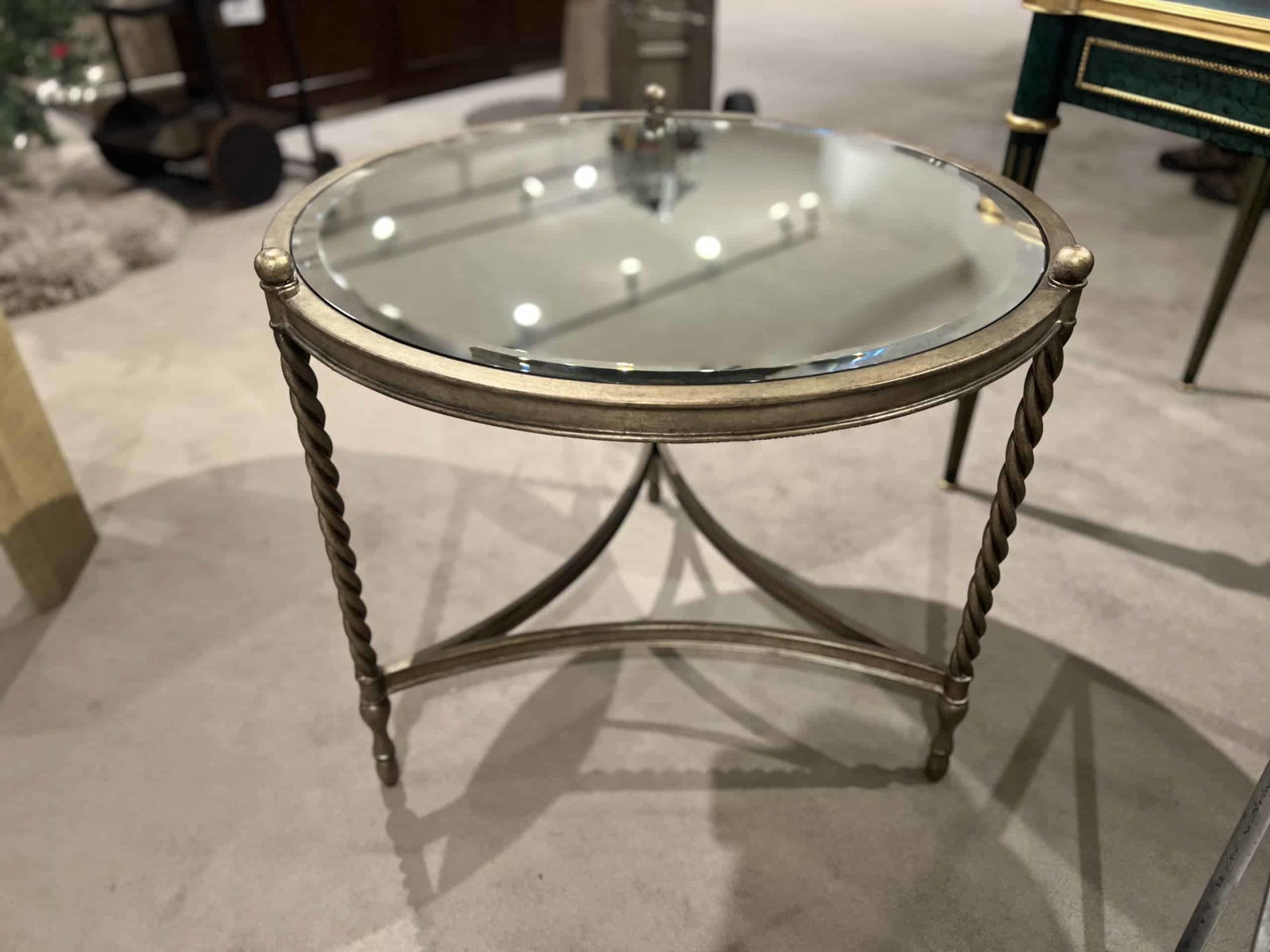 Maitland-Smith 88-0404/100 Majorca Side Table