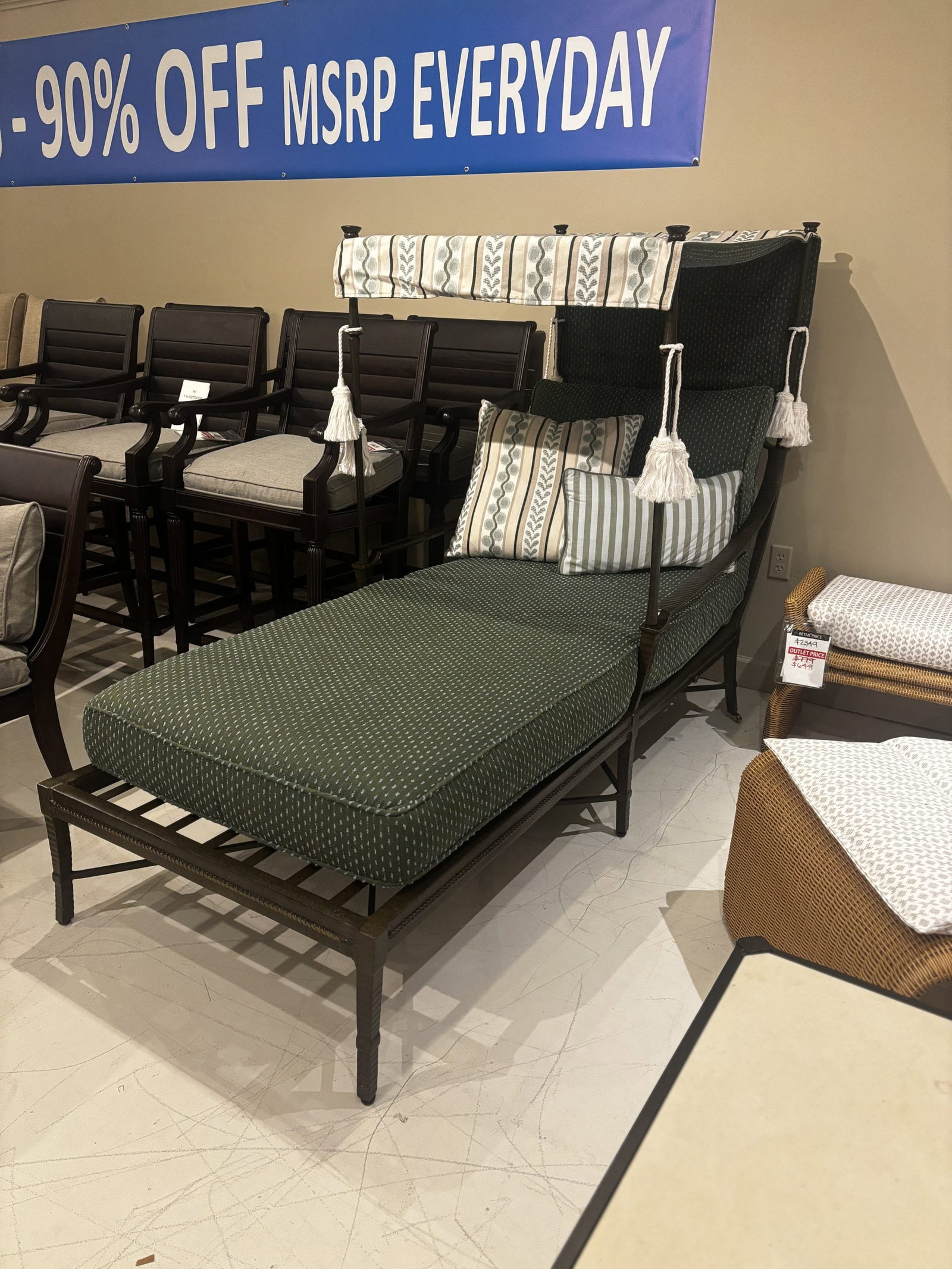 Century D12MB-73-1/190 Andalusia Chaise