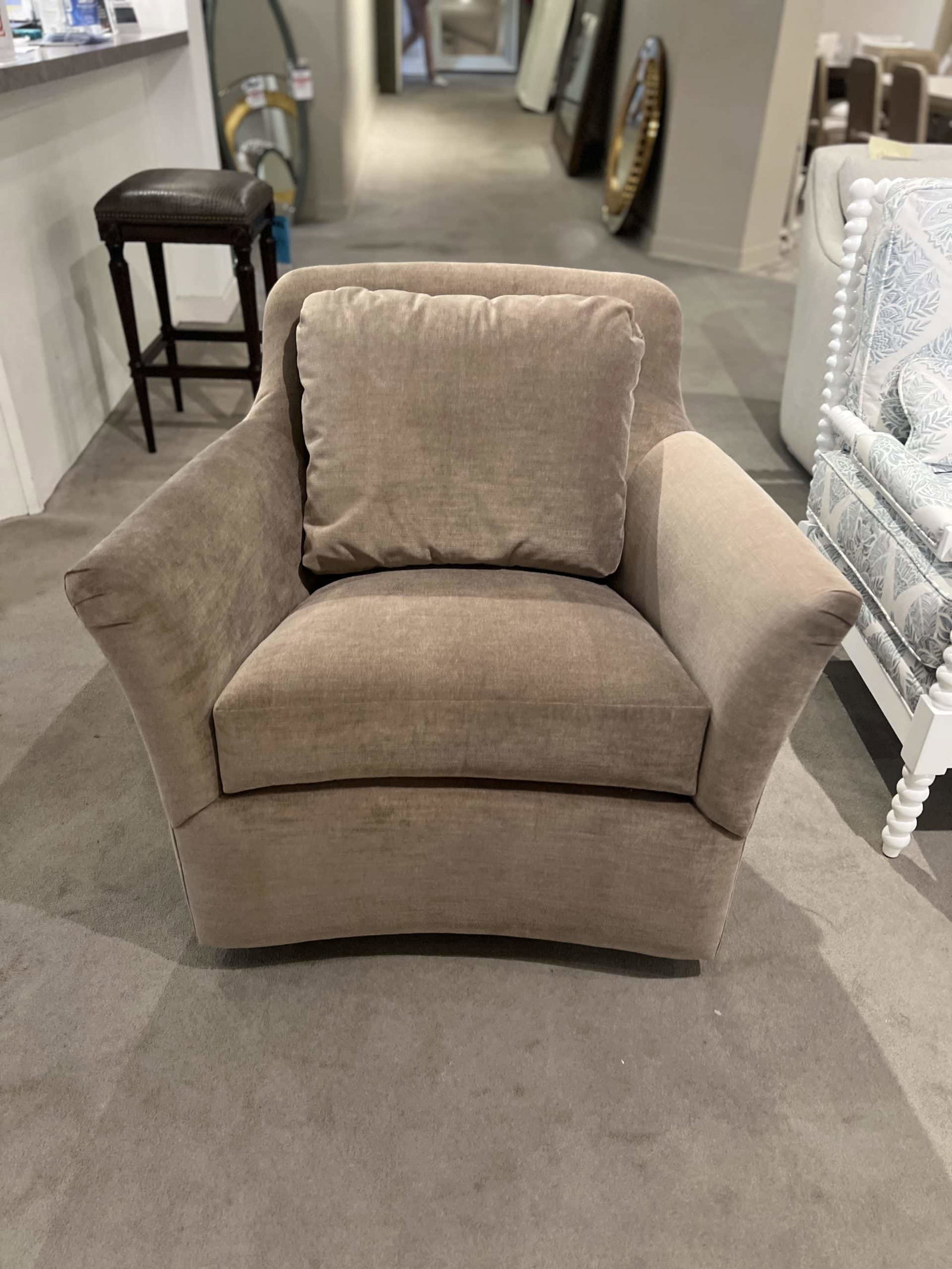 Jessica Charles 5463-SG/10388 Addison Swivel Glider