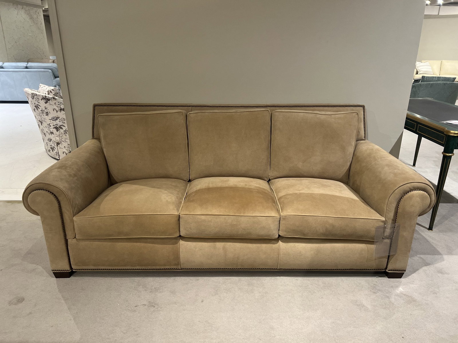 Hancock and Moore 6680-3/343 Parisian Sofa