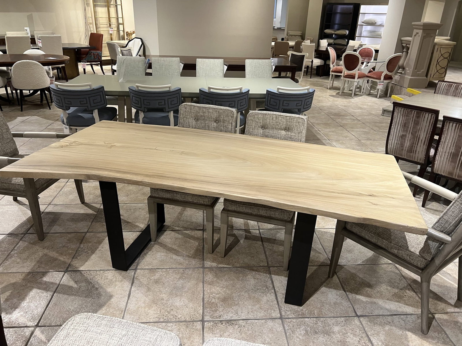 Century CR9-1-86-G/250,260,270 Guancaste Live Egde Dining Table
