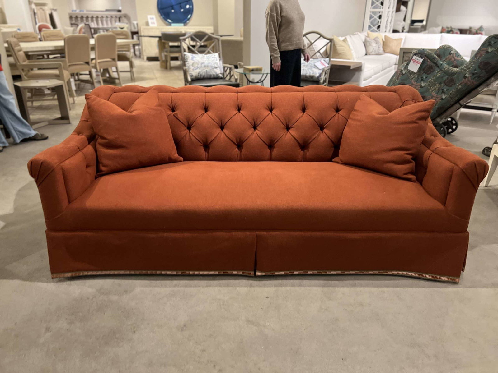 Highland House 2103-82/260	Elizabeth Tufted Skirted Sofa