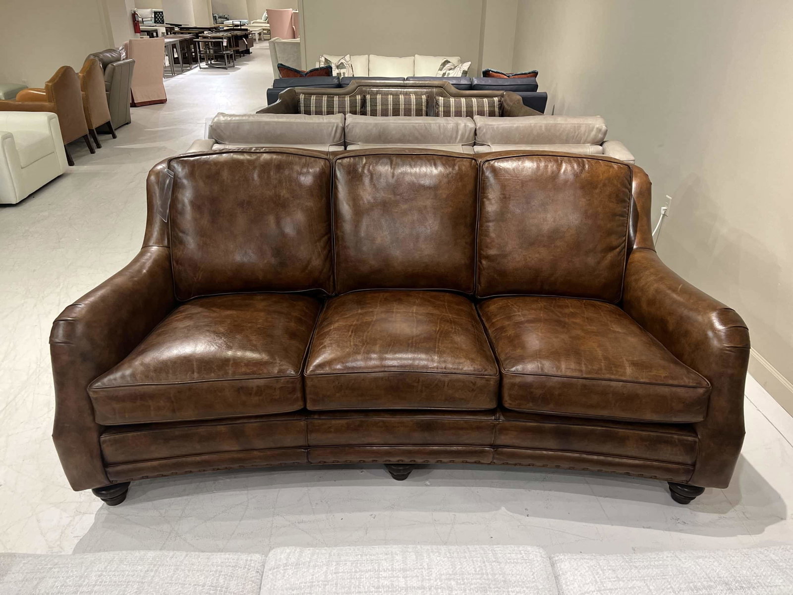 Hancock and Moore 4716/1226 Sundance Sofa