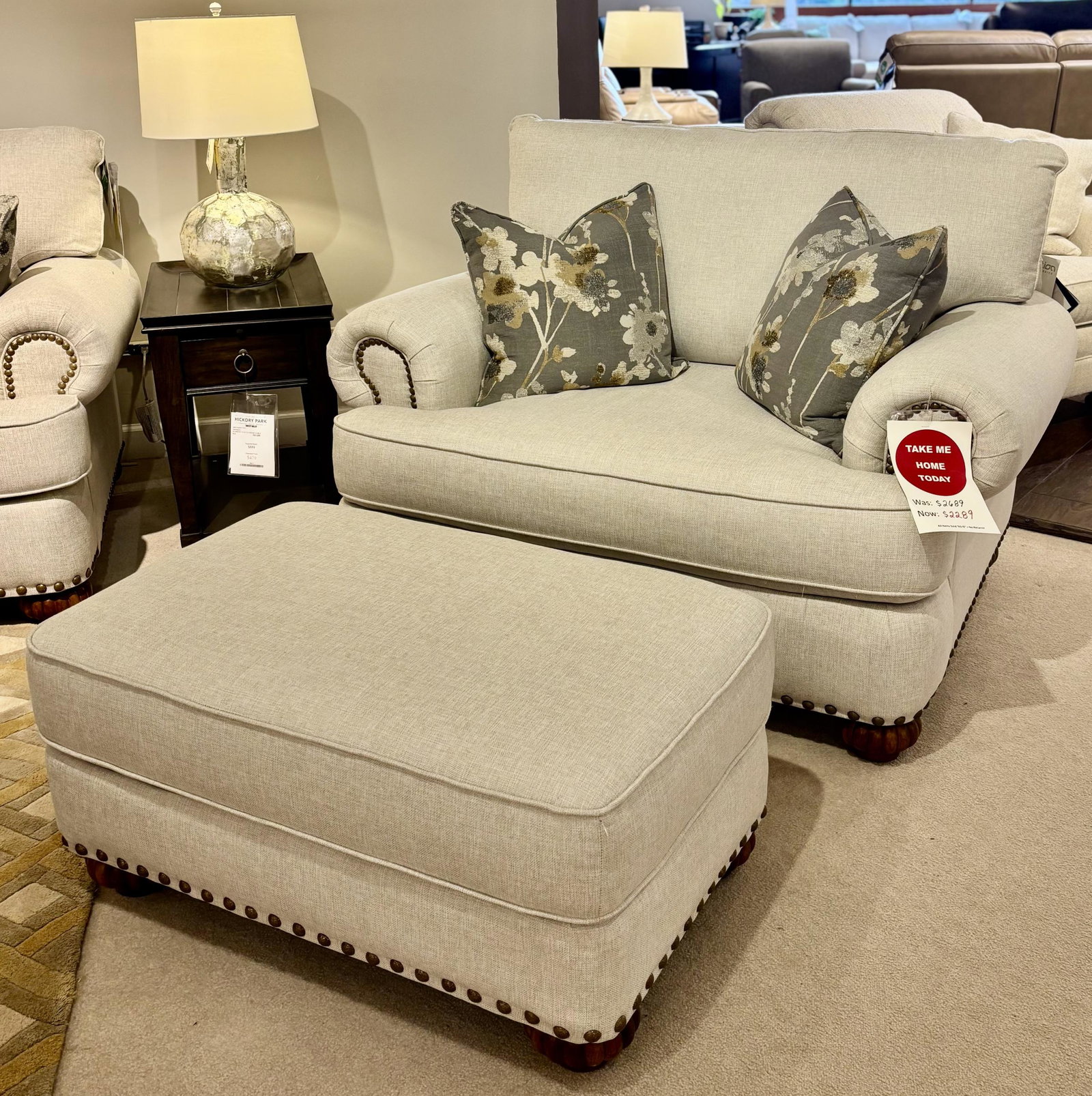 Flexsteel 7322-10 Patterson Chair and Ottoman