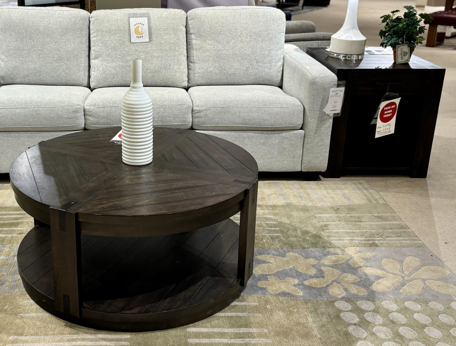 Hammary 989-911 Portman Cocktail Table and End Table
