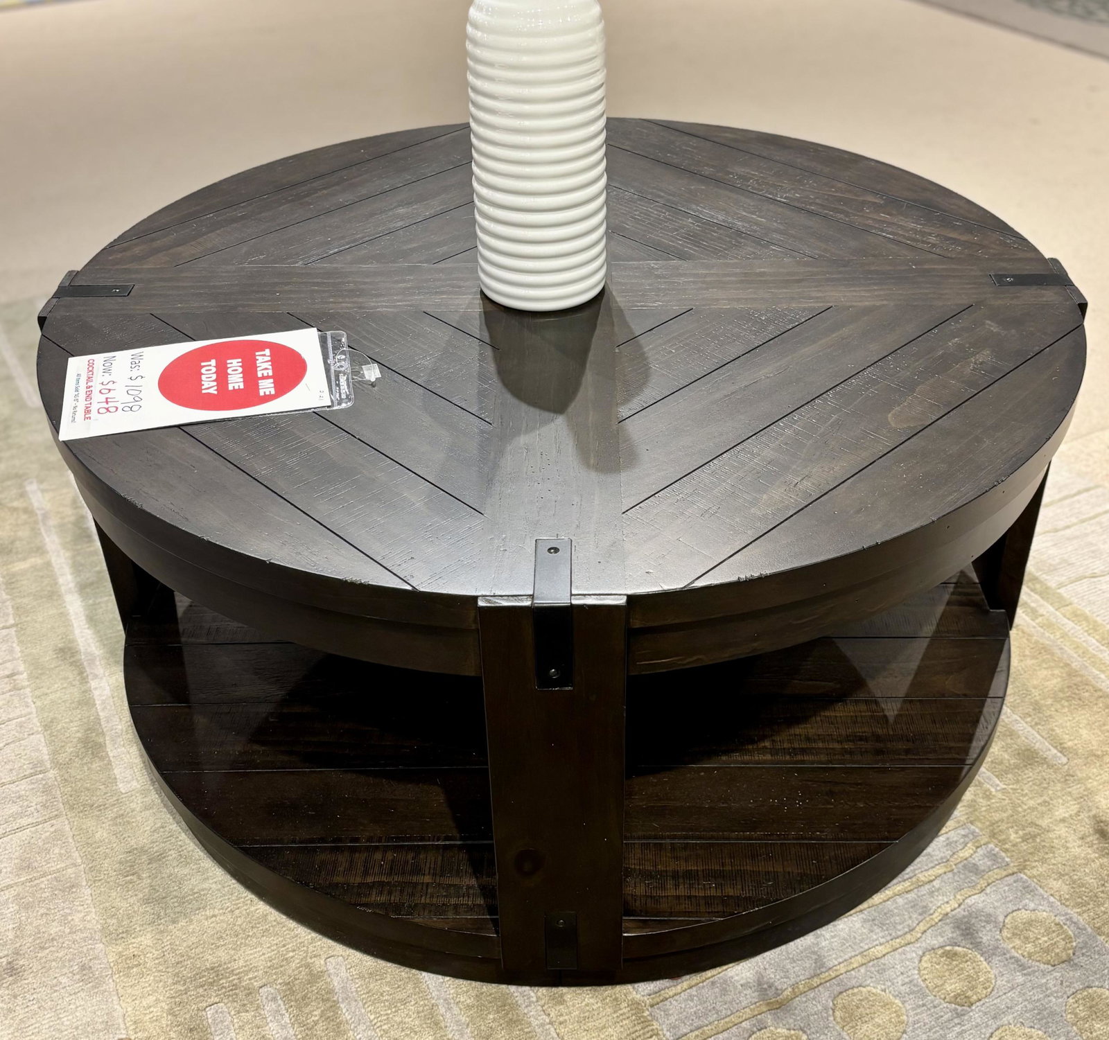 Hammary 989-911 Portman Cocktail Table and End Table Hammary 989-911 Portman Cocktail Table and End Table