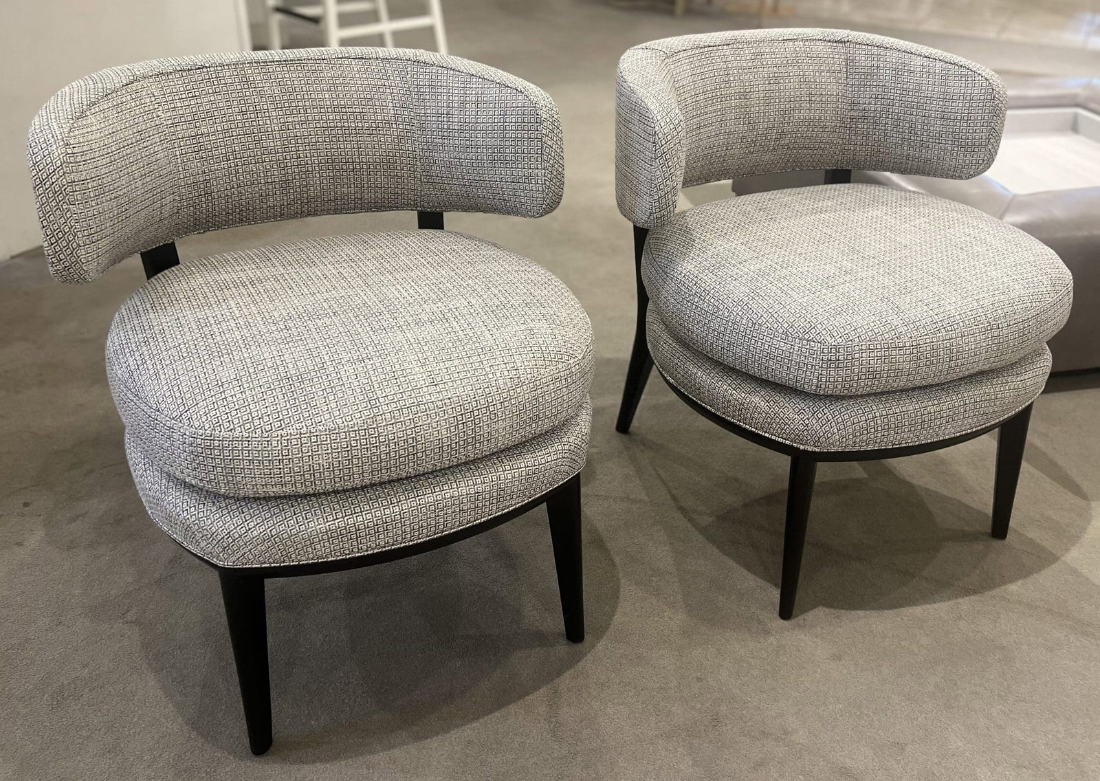 Century CCC3118-6/150 Flynn Chair