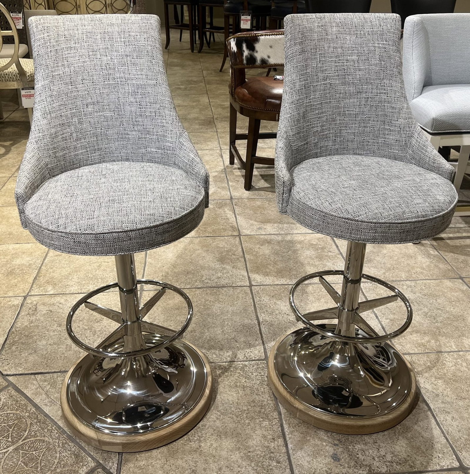 Century AE9-573C/250 Aquila Counter Stool