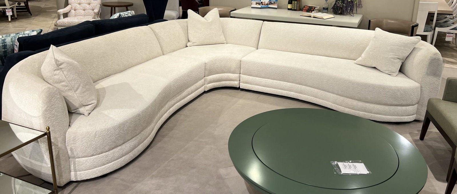 Century Furniture SIG2133-42,21,52/280,290,300 Paloma 3PC Sectional