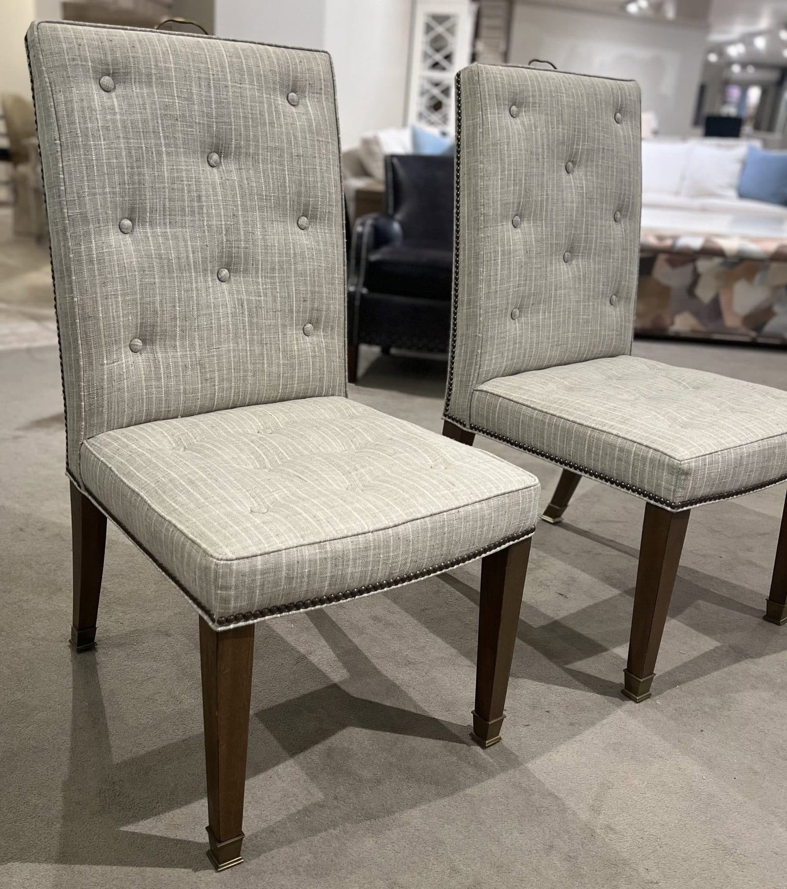Century AE9-525/20 Addison Side Chair Century AE9-525/20 Addison Side Chair