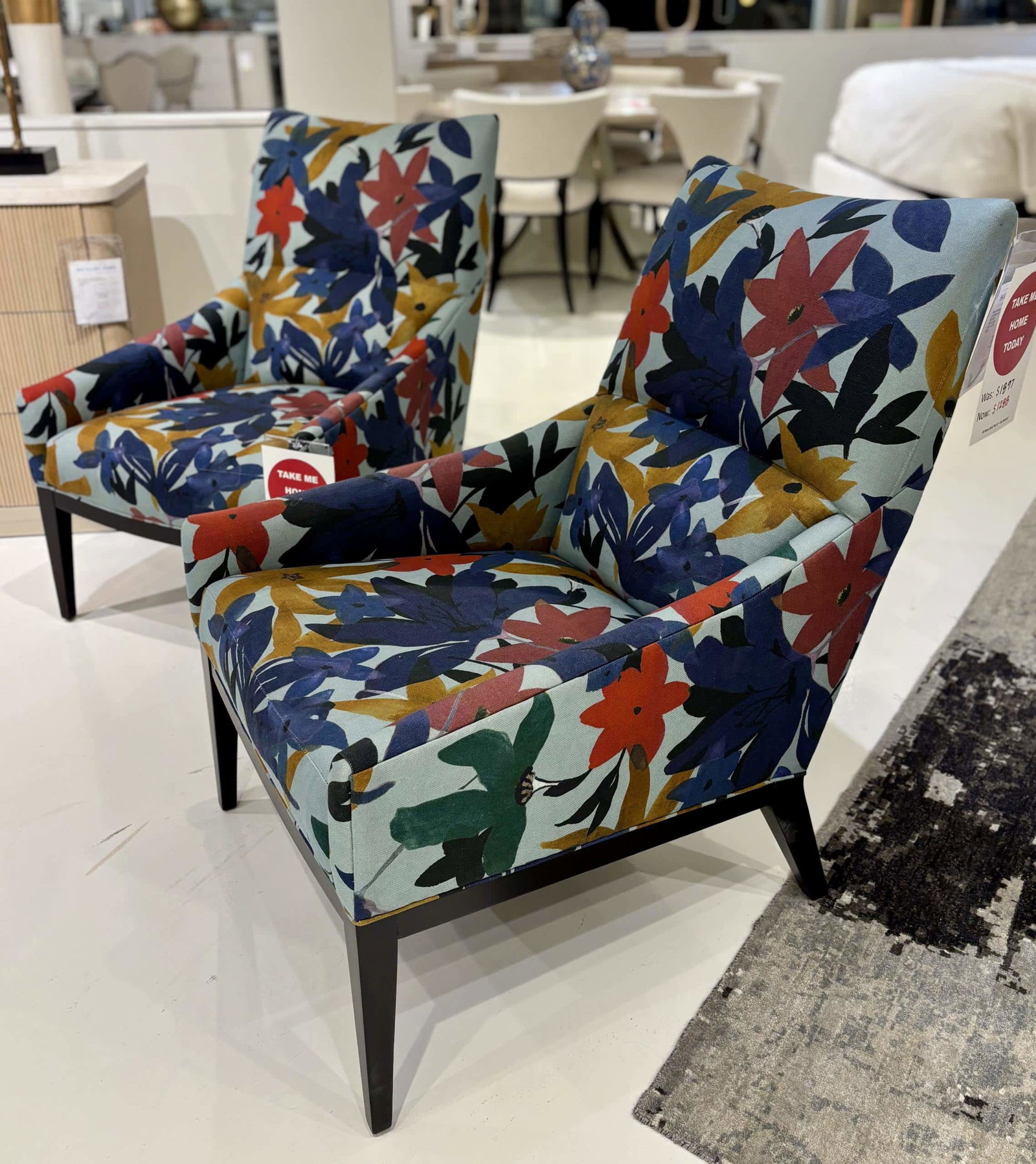 CR Laine 4000-05 Thayer Chair