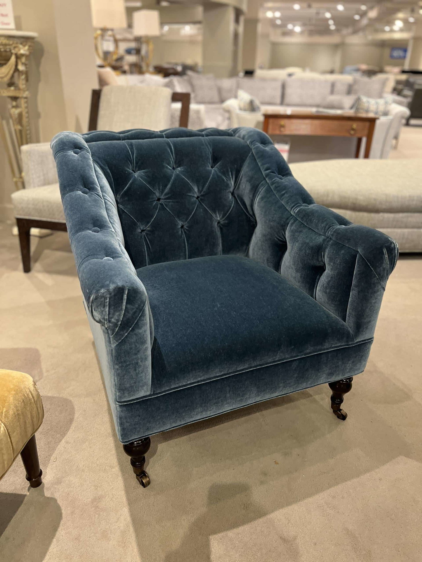 Highland House 2101/110 Elizabeth Tufted Chair