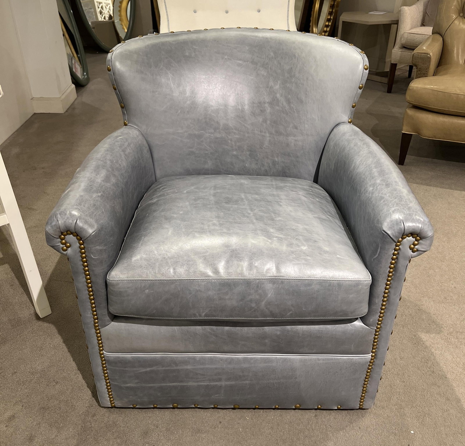 Hancock and Moore 5852-S/765 Traveler’s Swivel Chair at Factory Outlets by Hickory Park