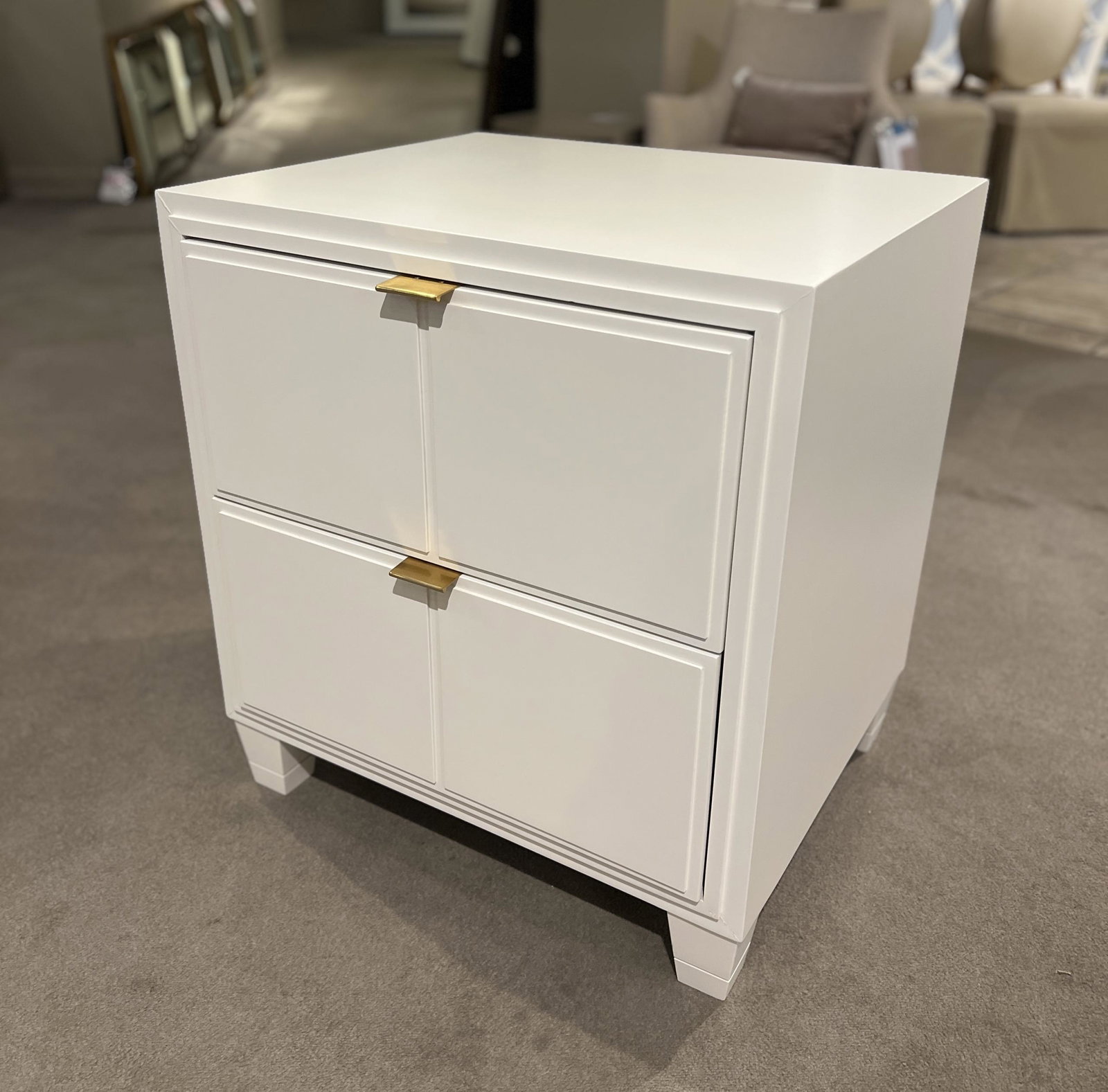 Hickory Chair HC1366-70/50 Verdun Side Table/Nightstand