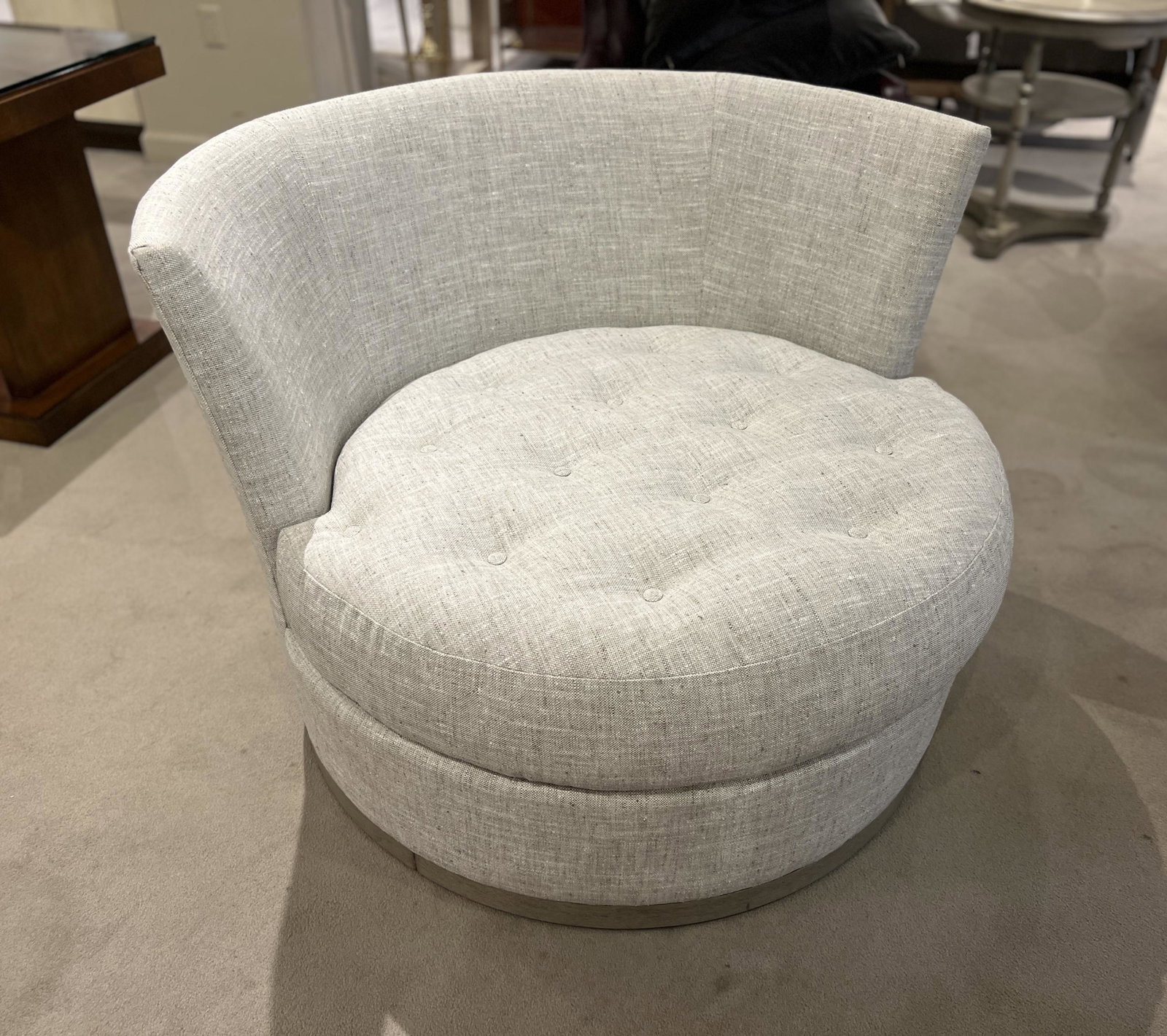 Hickory Chair HC7228-27/240 Cask Swivel Chair Hickory Chair HC7228-27/240 Cask Swivel Chair