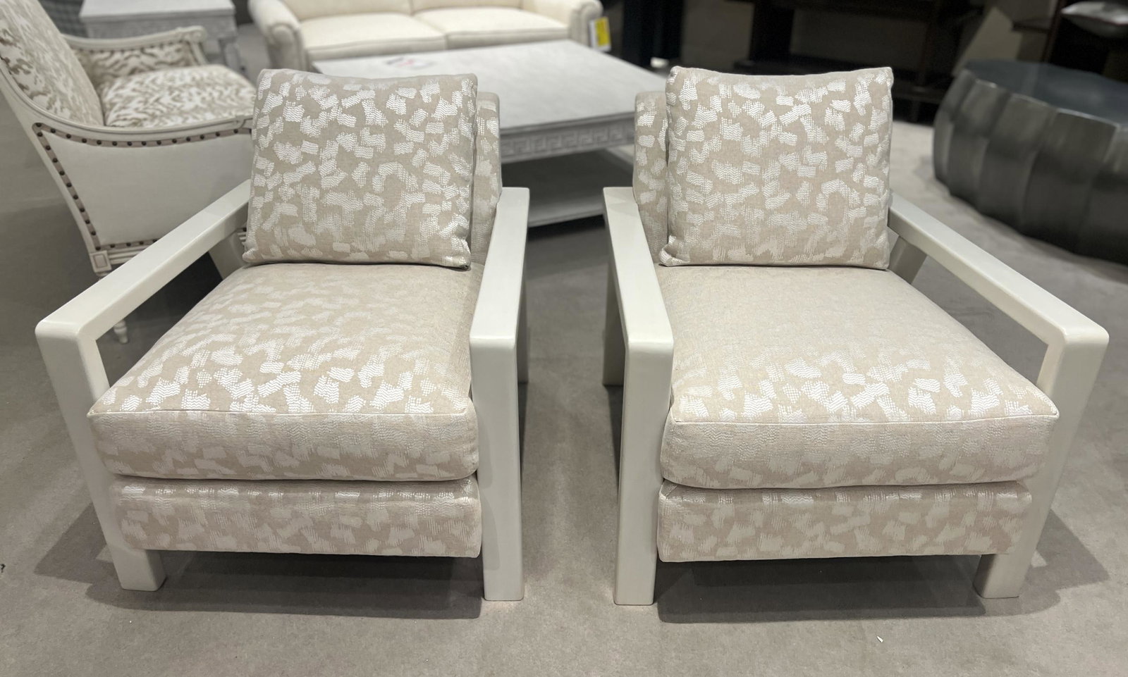 Hickory Chair HC3006-21/90 Wayne Lounge Chair