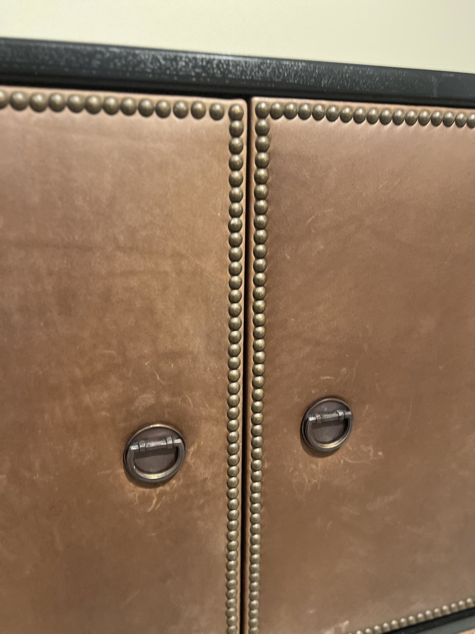 Hickory Chair HC9571-70/380,390,400 Remy Cabinet Group Hickory Chair HC9571-70/380,390,400 Remy Cabinet Group