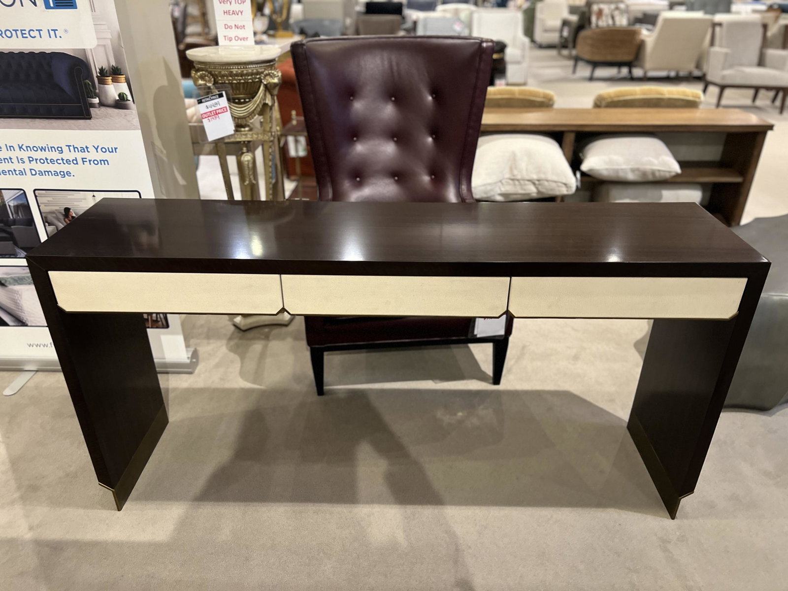 Century SF5888/200 Fractal Console at Factory Outlets by Hickory Park
