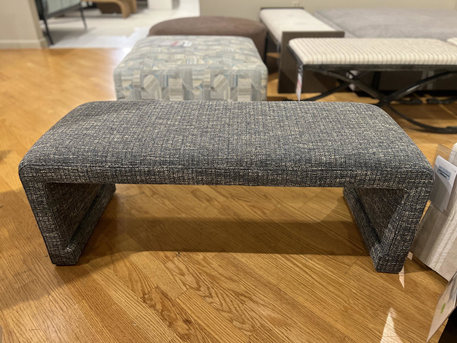 Century SIG2120-17/80 Willow Bench