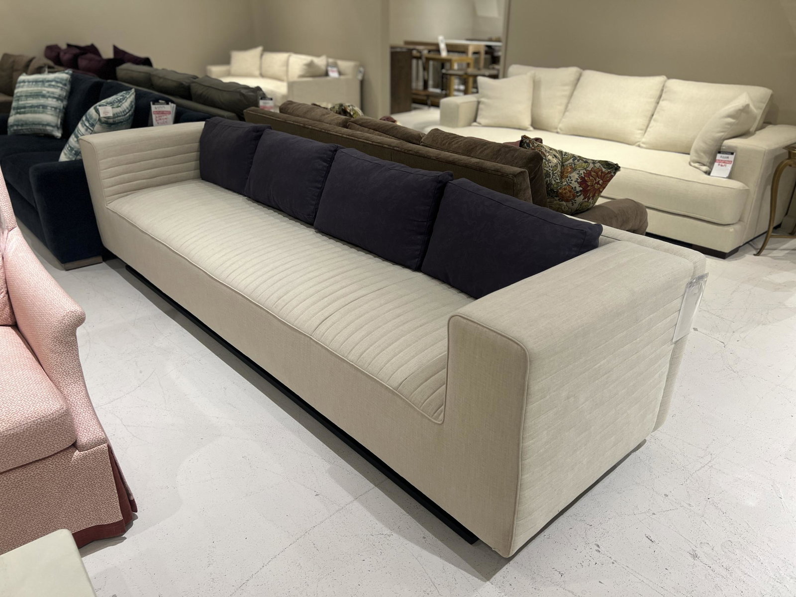 Century LTU-1081-1-F1/280 Large Quilted Sofa