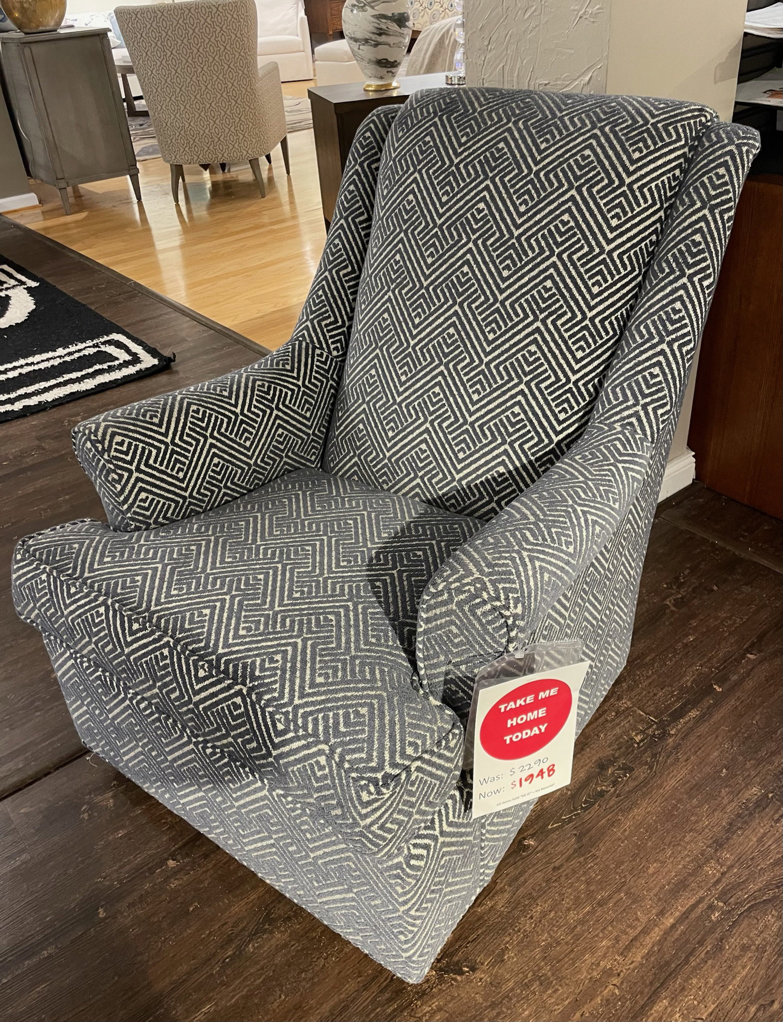 CR Laine 355-05SG Heston Swivel Glider